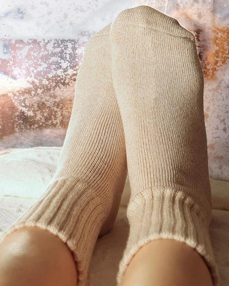 Cozy Ribbed Fleece Lined Crew Socks - Image 4
