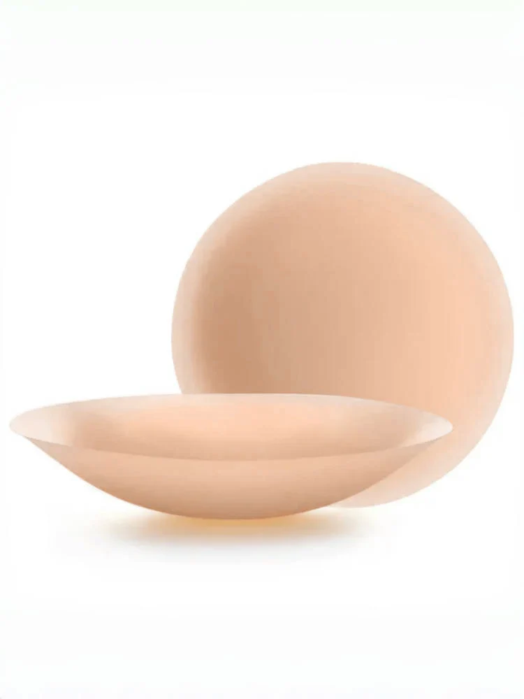 The viral "not sticky" nip cover - Image 13