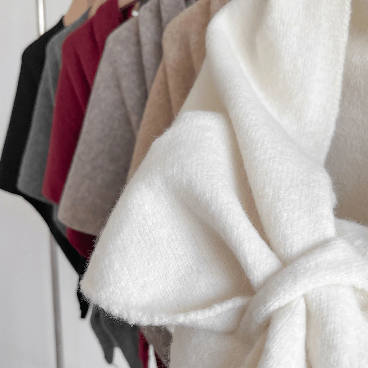 Women's Solid Color Scarf Casual Soft Comfortable Shawl for Daily Wear - Image 3